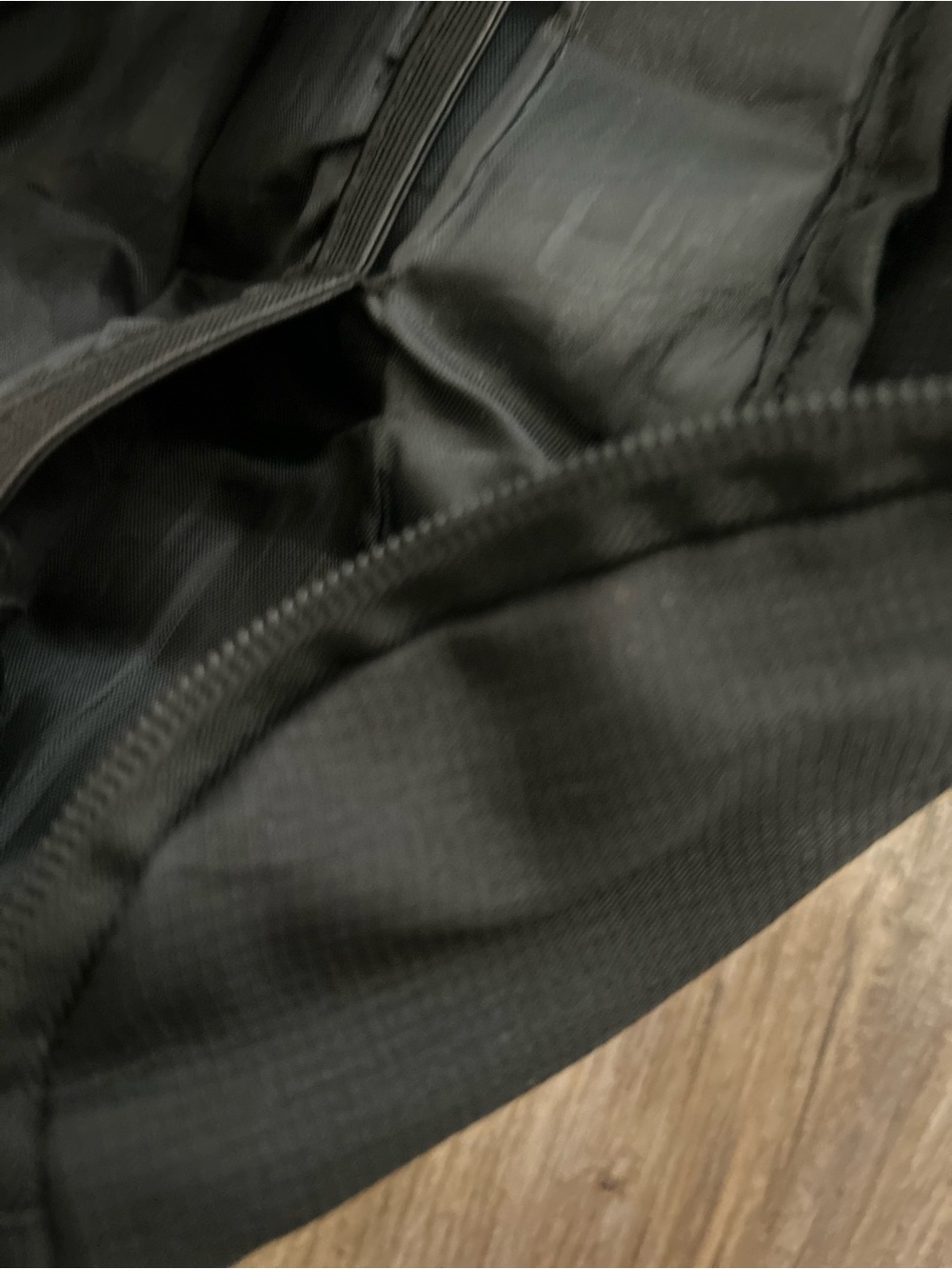 Ozark Trail Black Waist Bag with Silver Logo Accent - Picture 7 of 9